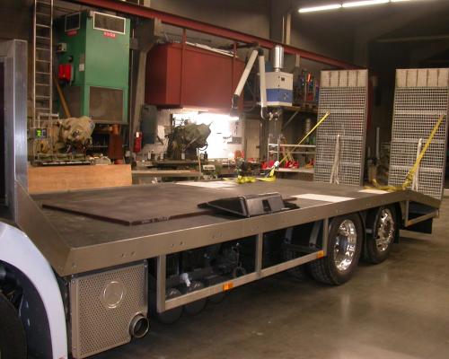 Transport - Onderstructuur vrachtwagen - Oprijplaten - Inox