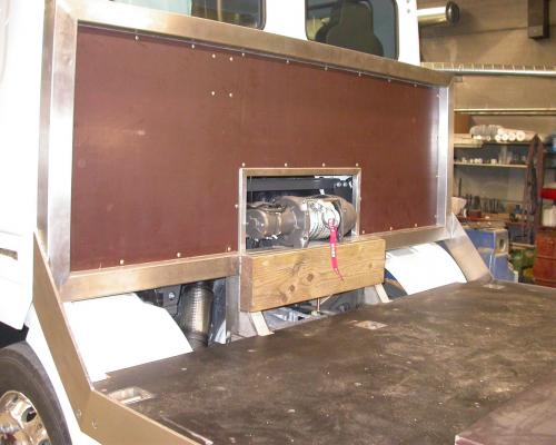 Transport - Onderstructuur vrachtwagen - Oprijplaten - Inox