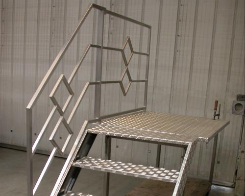 Trappen en platformen - Industriële trap met platform - Inox